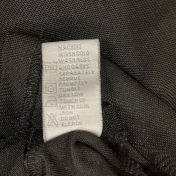 BOLLE Sleeveless Golf Polo - Medium (Black & White) - Picture 6 of 6